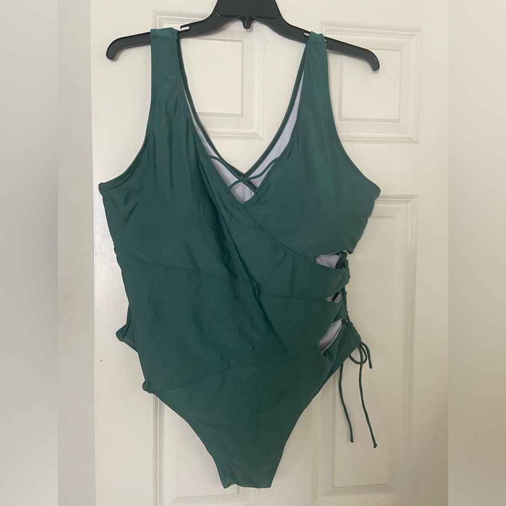 Shein green swimsuit cutout side 3X * Closeout *